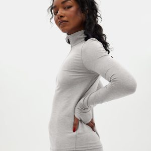 Yogamatters-Girlfriend-Collective-ReSet-Mock-Neck-Half-Zip-Coyote-High-quality-designer-yoga-clothing-at-discounted-prices-online-ab0