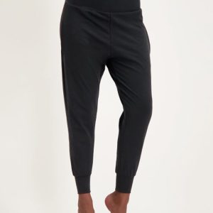 Yogamatters-Urban-Goddess-Bhumi-Pants-Urban-Black-High-quality-designer-yoga-clothing-at-discounted-prices-online-pn0