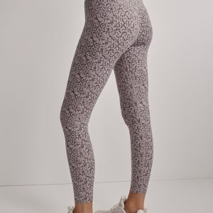 Yogamatters-Varley-Lets-Move-High-Rise-Legging-25-Deep-Rose-Cheetah-High-quality-designer-yoga-clothing-at-discounted-prices-online-yx0